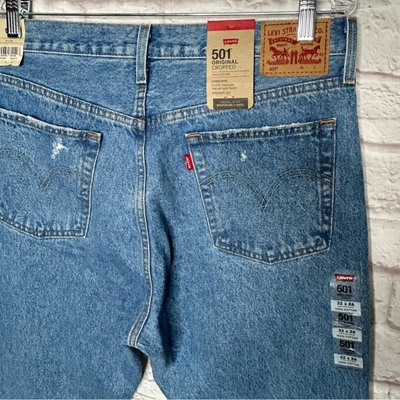 Levi’s 501 Original Cropped Distressed Denim Jeans NWT - Picture 7 of 15